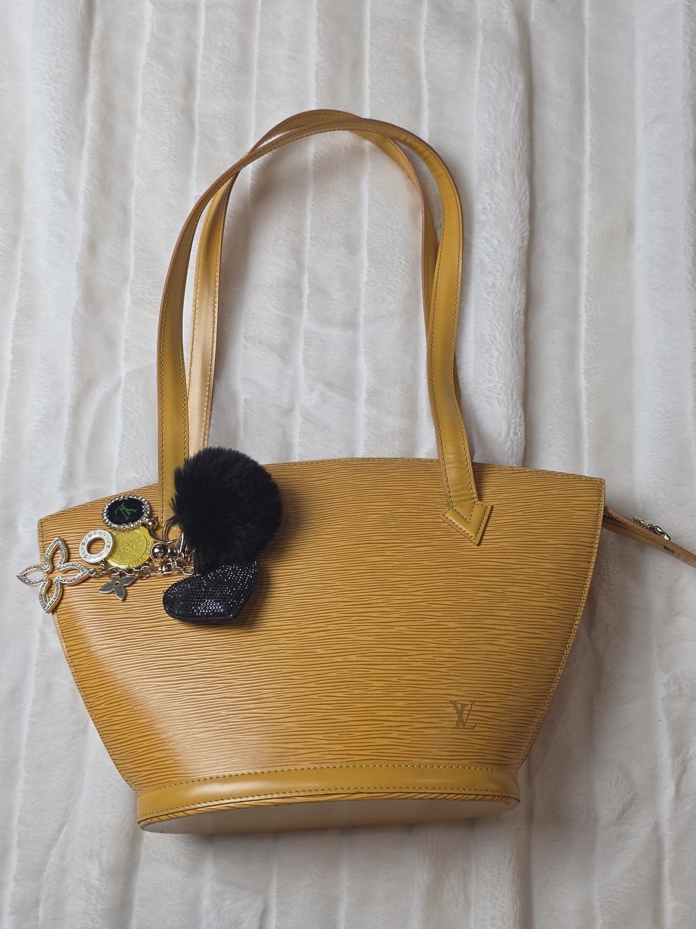 Yellow Epi Saint Jacques